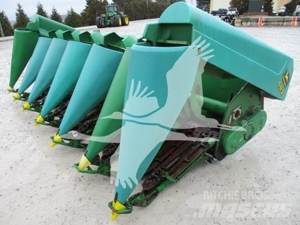John Deere 693 Kombainide heedrid