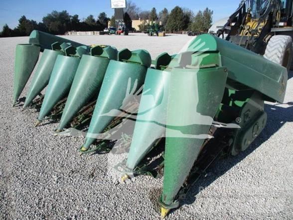 John Deere 693 Kombainide heedrid