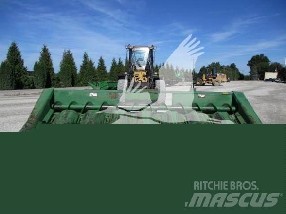 John Deere 843 Kombainide heedrid