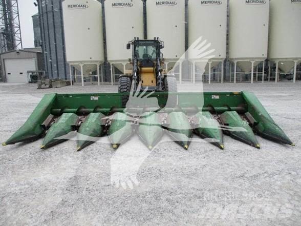 John Deere 843 Kombainide heedrid