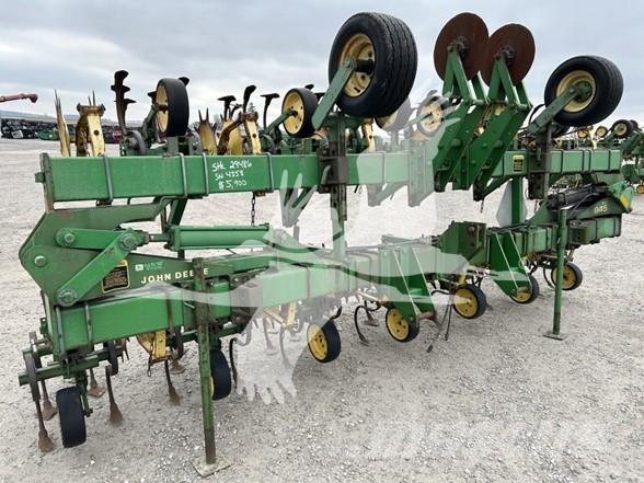 John Deere 845 Reaskülvimasinad