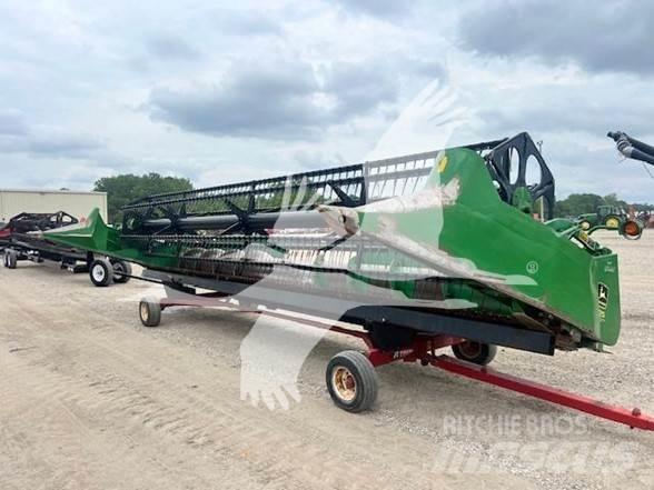 John Deere 925 Kombainide heedrid
