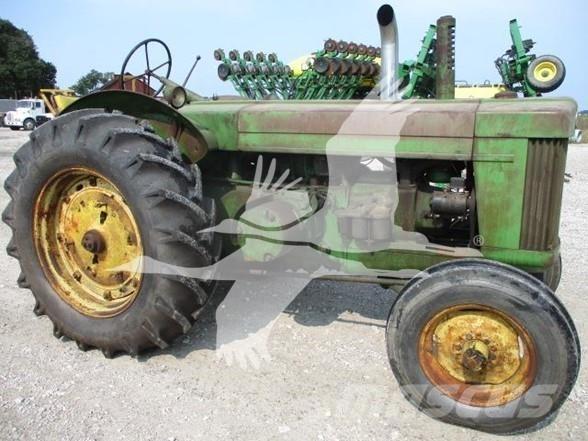 John Deere R Traktorid