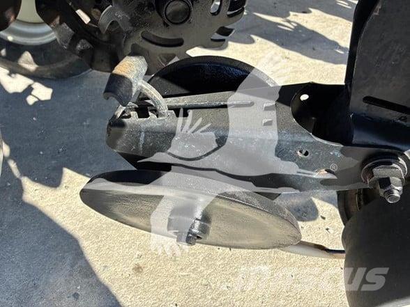 Kinze 3000 Istutusmasinad