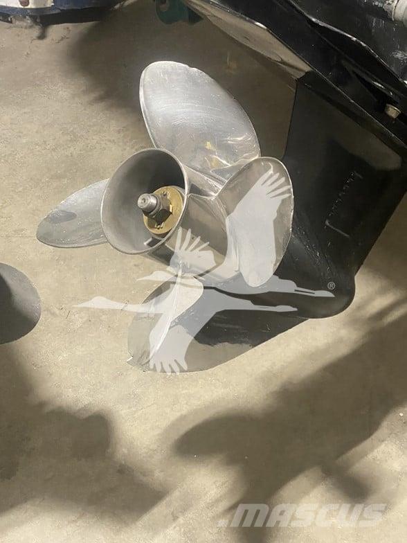  RINKER 21257LM Tööpaadid / pargased