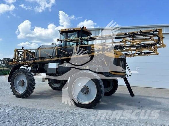 RoGator RG700 Iseliikuvad pritsid