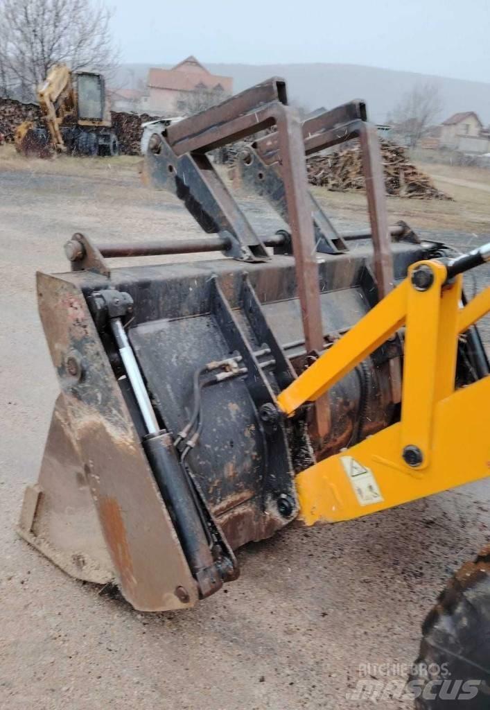 JCB 3 CX Ekskavaatorlaadurid
