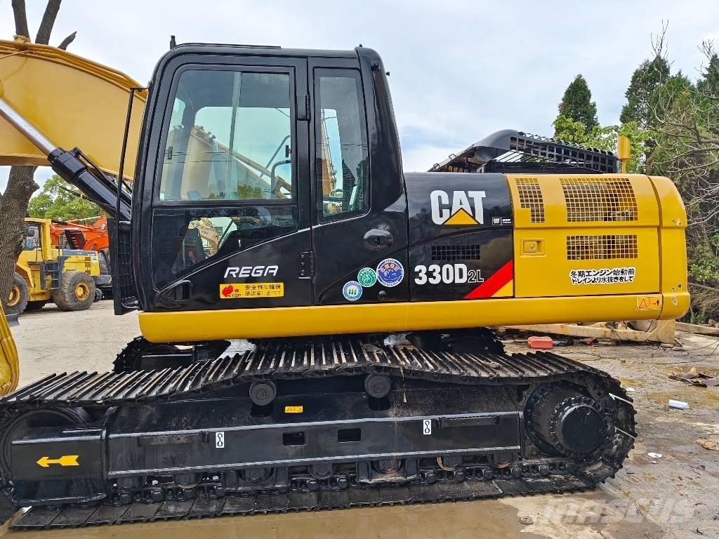 CAT 330D2L Roomikekskavaatorid