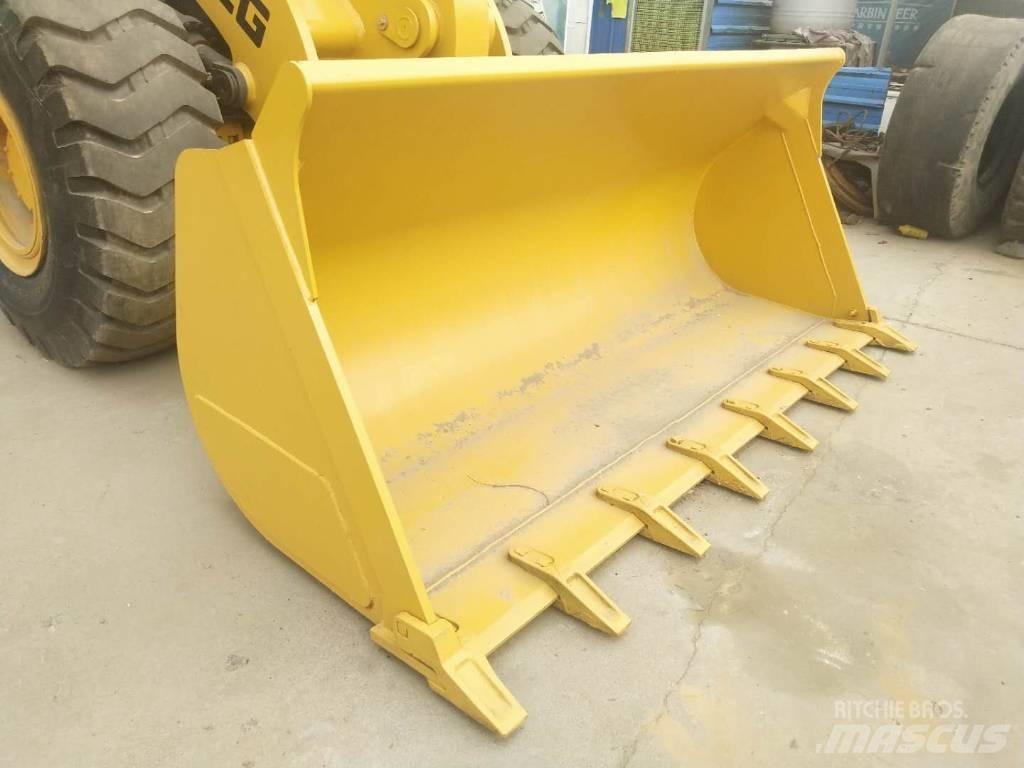 SDLG LG 956 L Rataslaadurid