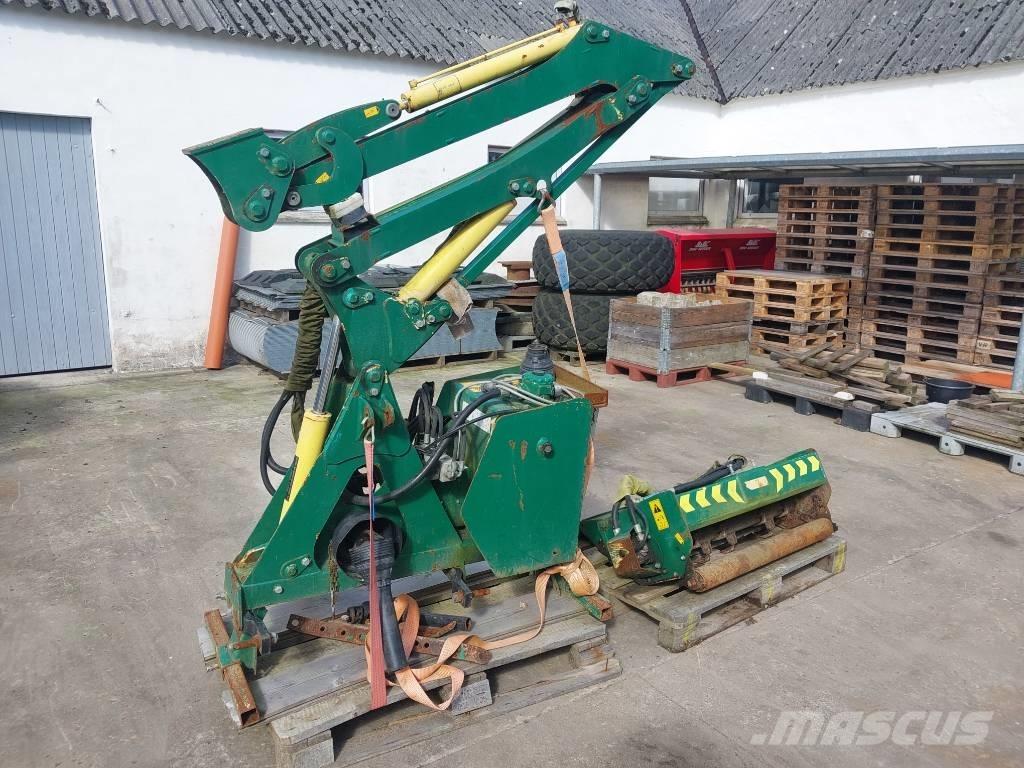 Spearhead Twiga 3000 Murutraktorid