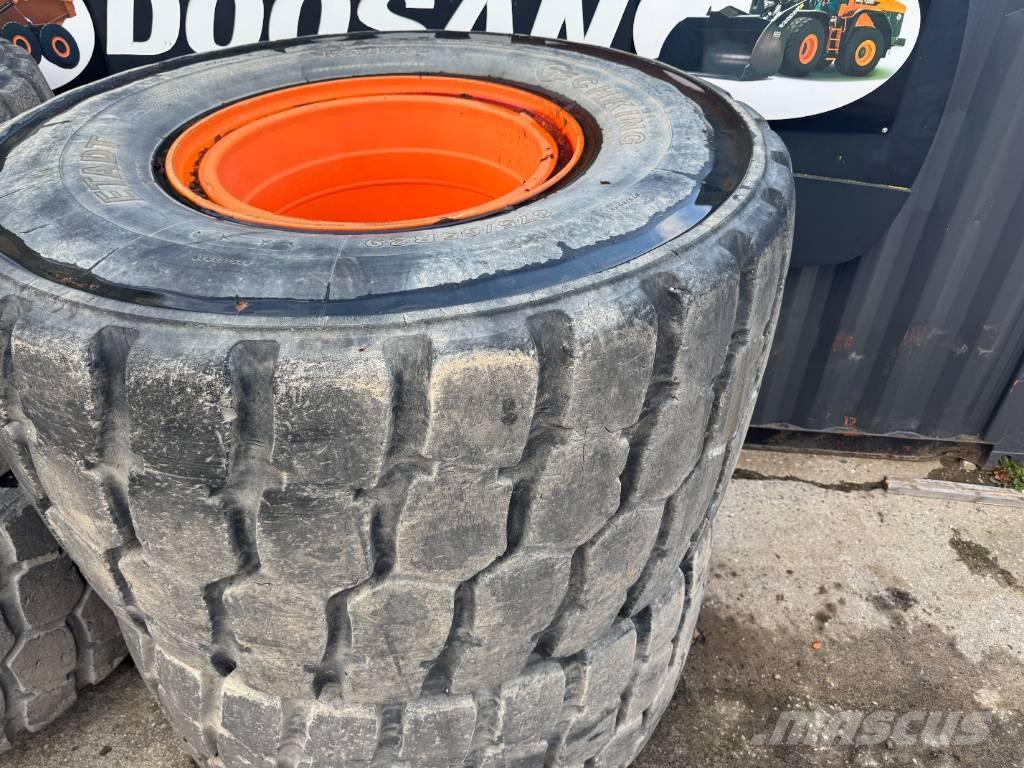 Develon DA 45 Rehvid, rattad ja veljed