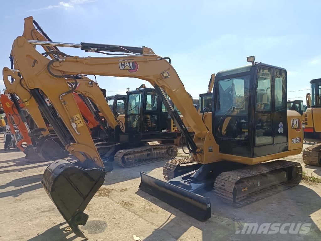 CAT 306E2 Roomikekskavaatorid