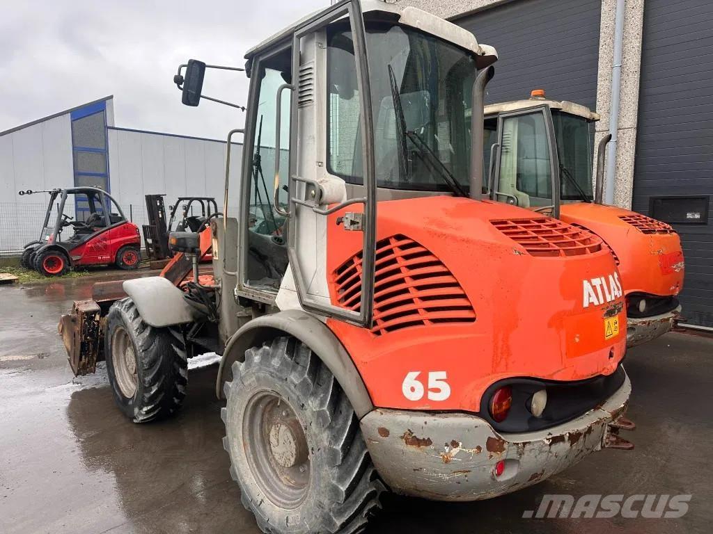Atlas 65 x4x Rataslaadurid