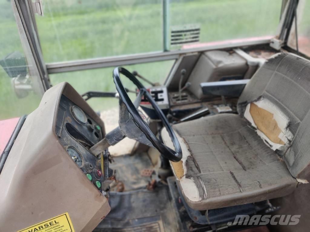 Massey Ferguson 2640 Traktorid