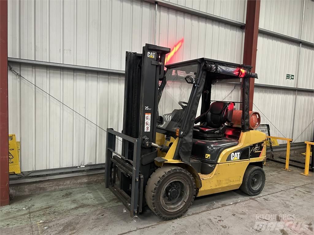 CAT GP35NT Gaasitõstukid