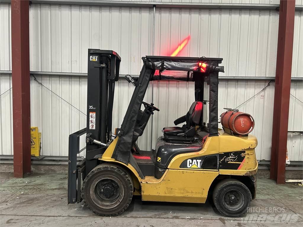 CAT GP35NT Gaasitõstukid