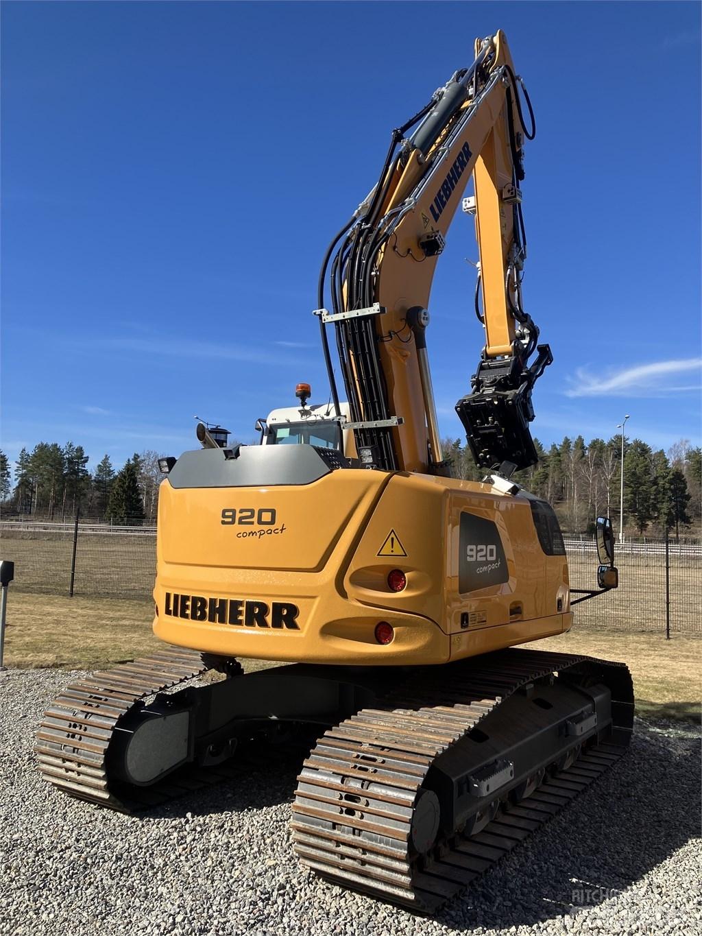 Liebherr R 920 LC Roomikekskavaatorid