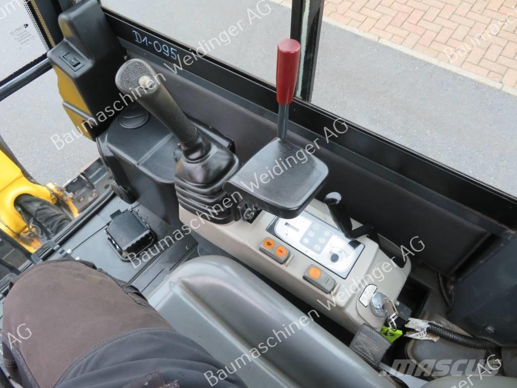 Komatsu PC 16 Miniekskavaatorid < 7 t