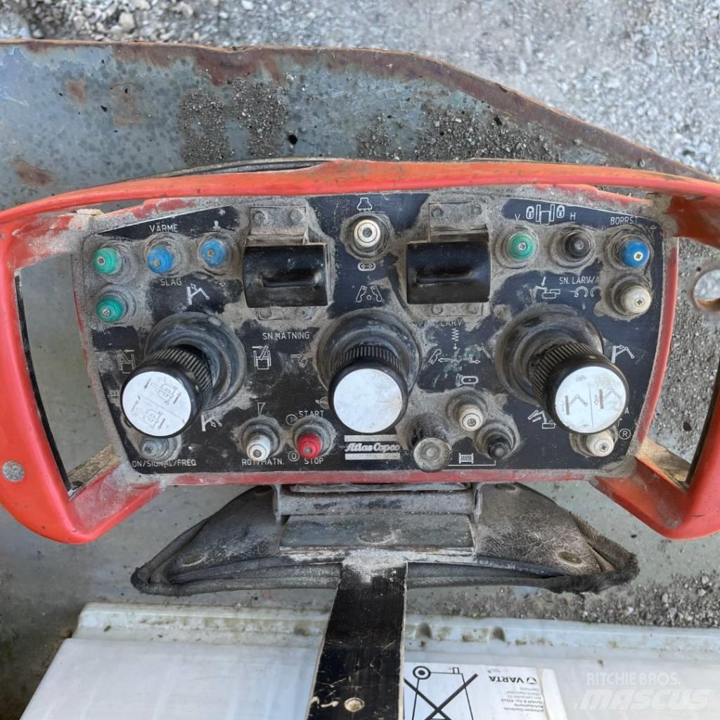 Atlas Copco ROC D3 Vertikaalsed puurmasinad