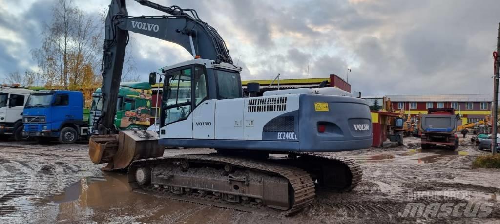 Volvo EC 240 C L Roomikekskavaatorid