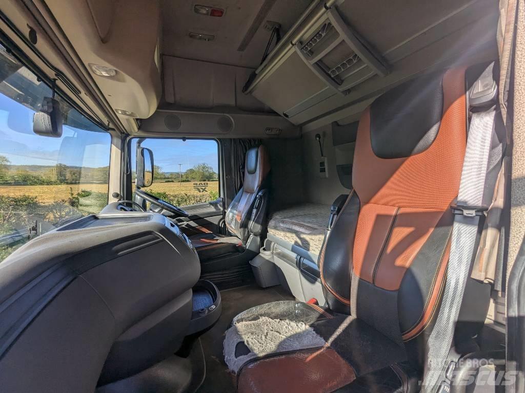 DAF XF 460 SSC Sadulveokid