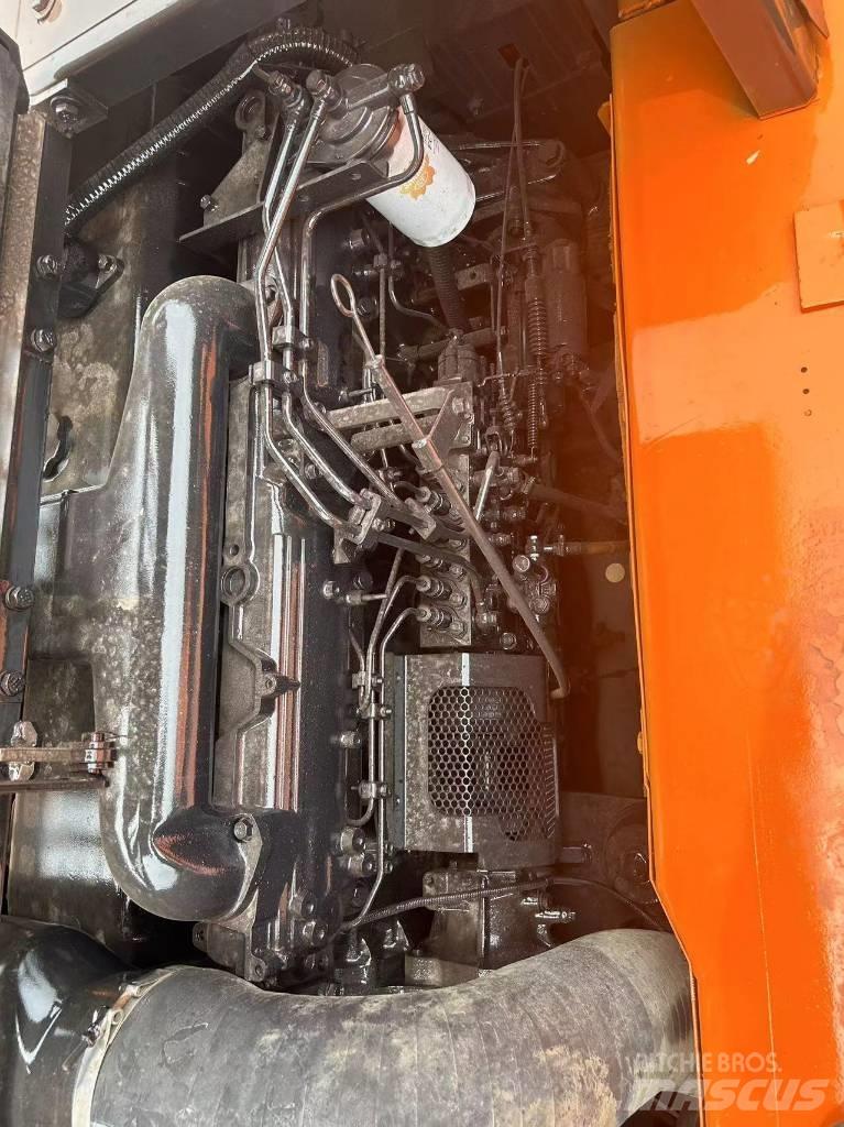 Hitachi ZX 450 H Roomikekskavaatorid