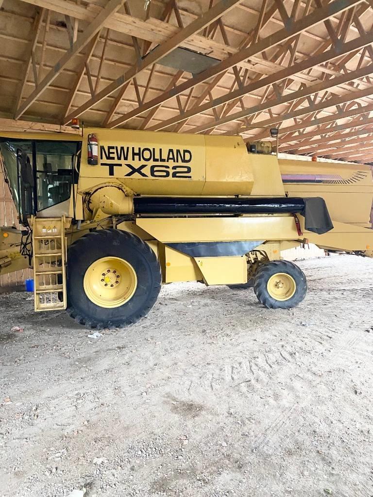 New Holland TX 62 Teraviljakombainid