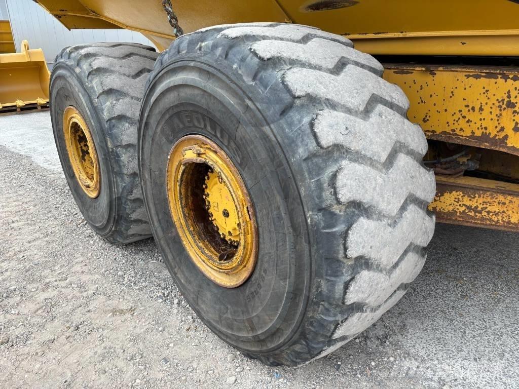 CAT 745 C Liigendraamiga pinnaseveokid