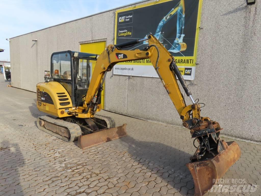 CAT 302.5 C Miniekskavaatorid < 7 t