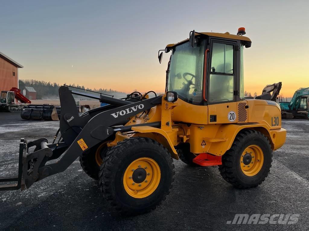 Volvo L 30 H Rataslaadurid