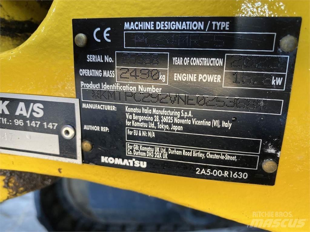 Komatsu PC24MR-5 Ratasekskavaatorid