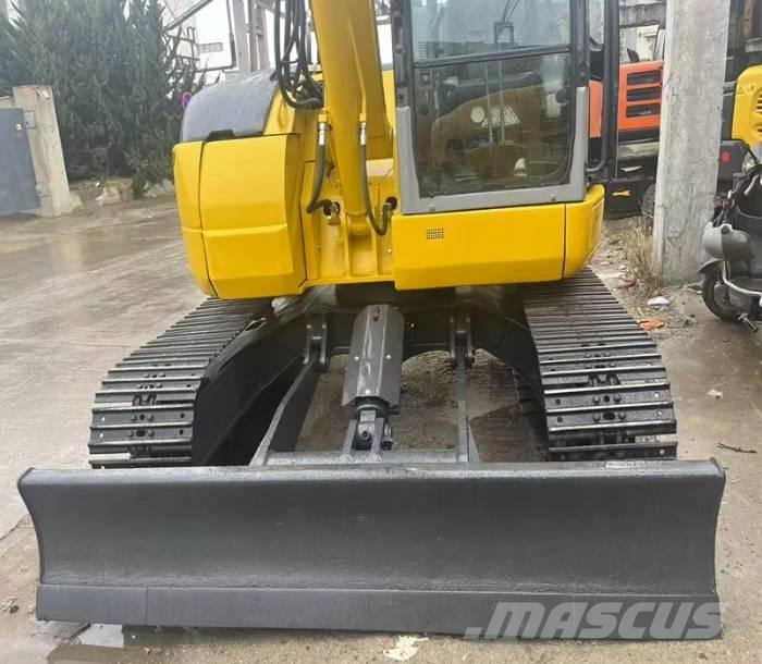 Komatsu PC 78 US-6 Väikeekskavaatorid 7t-12t