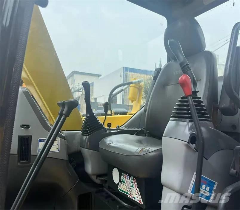 Komatsu PC 78 US-6 Väikeekskavaatorid 7t-12t