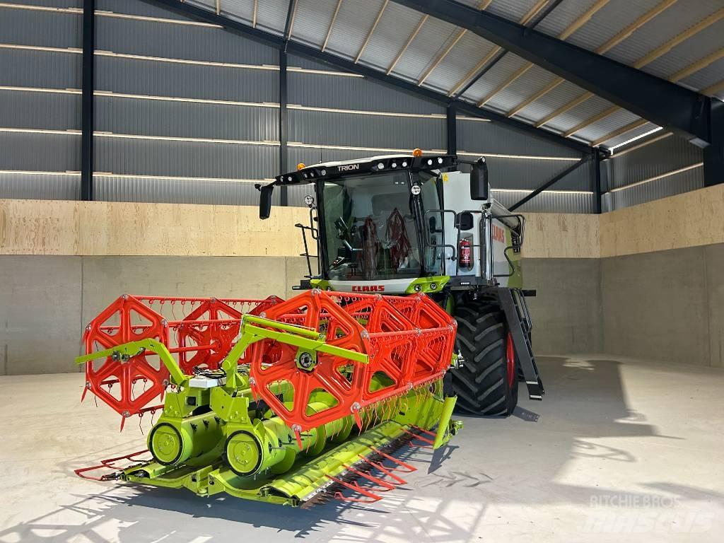 CLAAS Trion 520 Teraviljakombainid