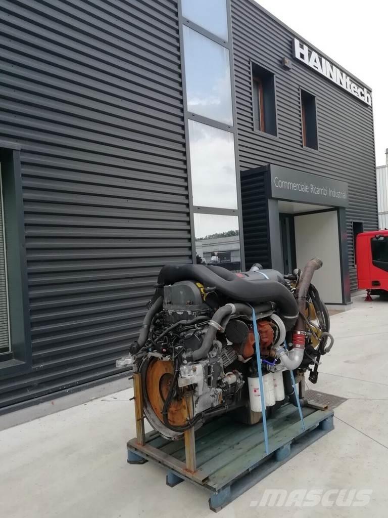 Renault DXI11 Mootorid