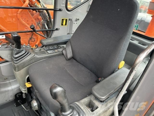 Hitachi ZX 130 W Ratasekskavaatorid