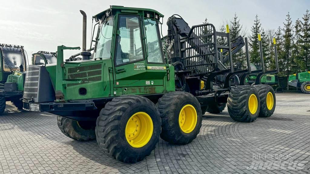John Deere 1110 D Forwarderid