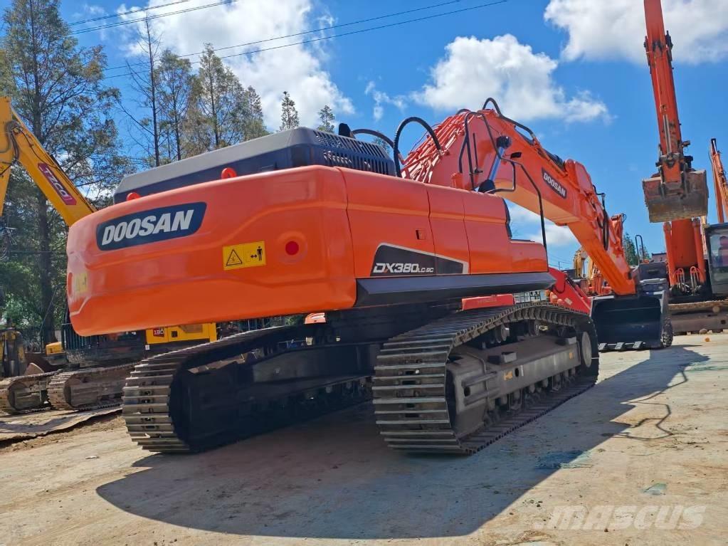Doosan DX380LC-9 Amfiib ekskavaatorid