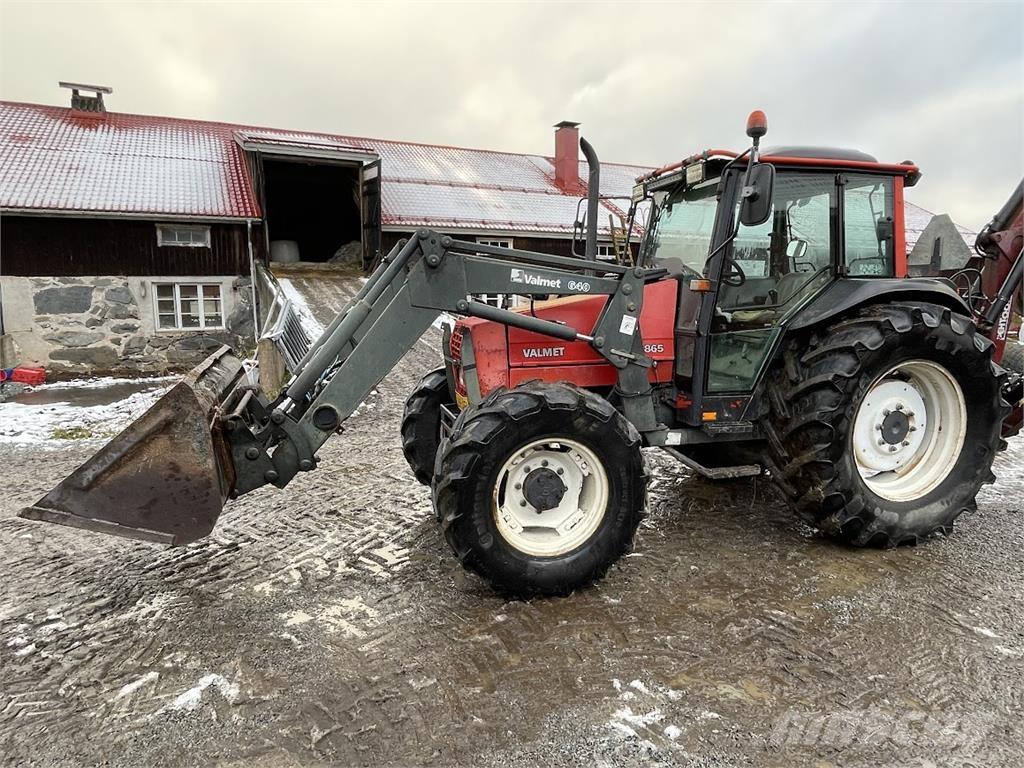 Valmet 865 4x4 Traktorid