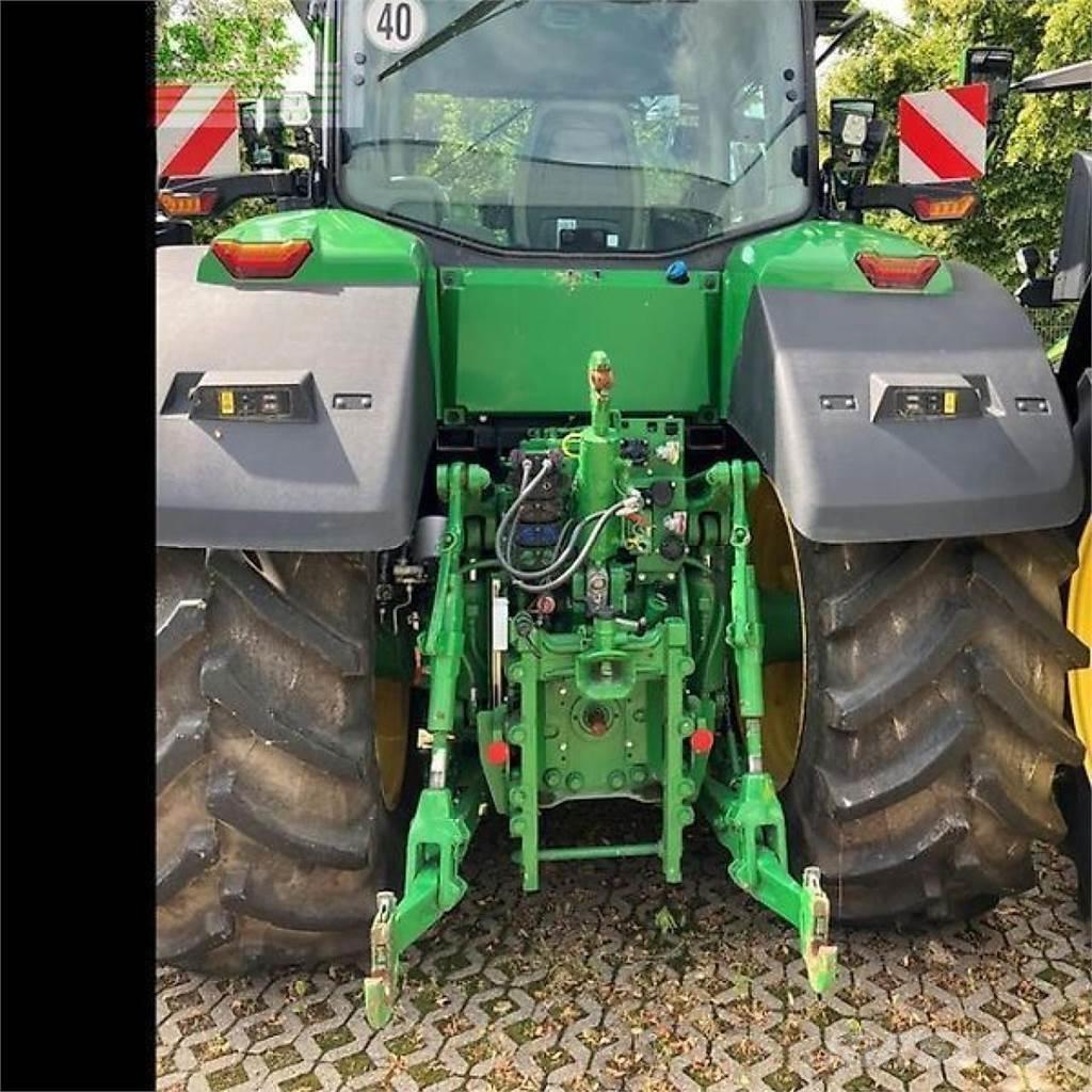John Deere 7r 330 Traktorid