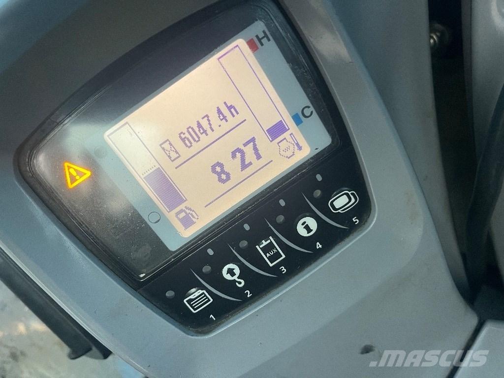 Kubota KX 080-4 Väikeekskavaatorid 7t-12t