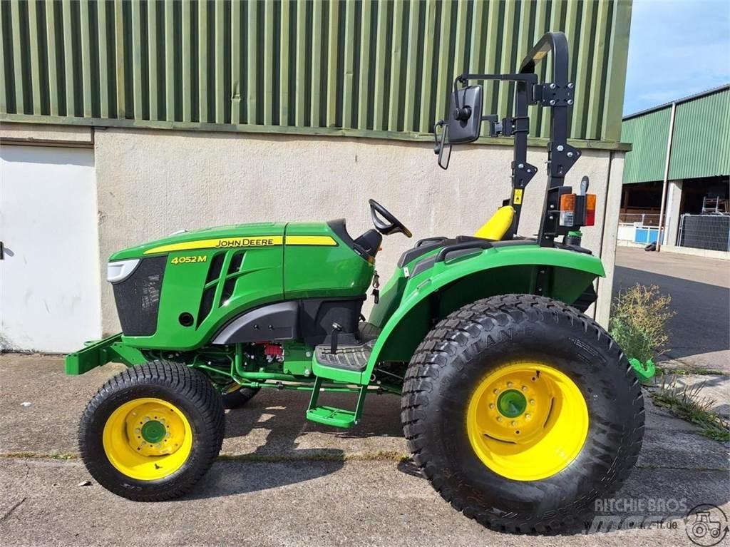 John Deere 4052M Kompakttraktorid