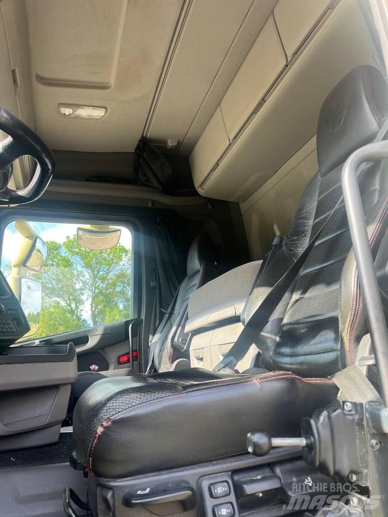 Scania R 520 Tridem Kraanaga veokid