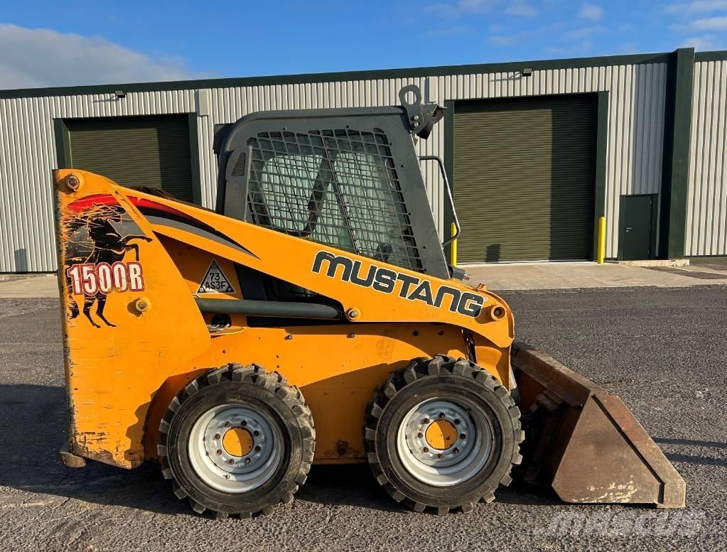 Mustang 1500 R Kompaktlaadurid