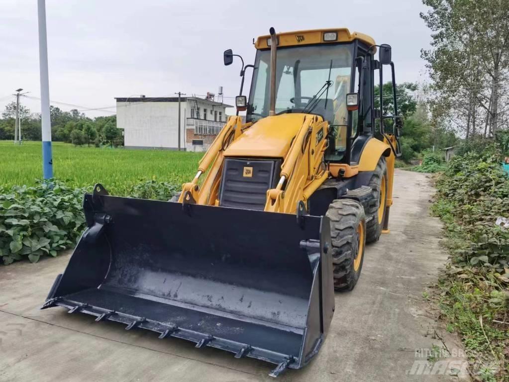 JCB 3 CX Ekskavaatorlaadurid
