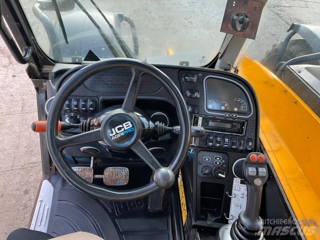JCB 536-70 AGRI PRO Põllumajanduslikud teleskoopkäitlejad