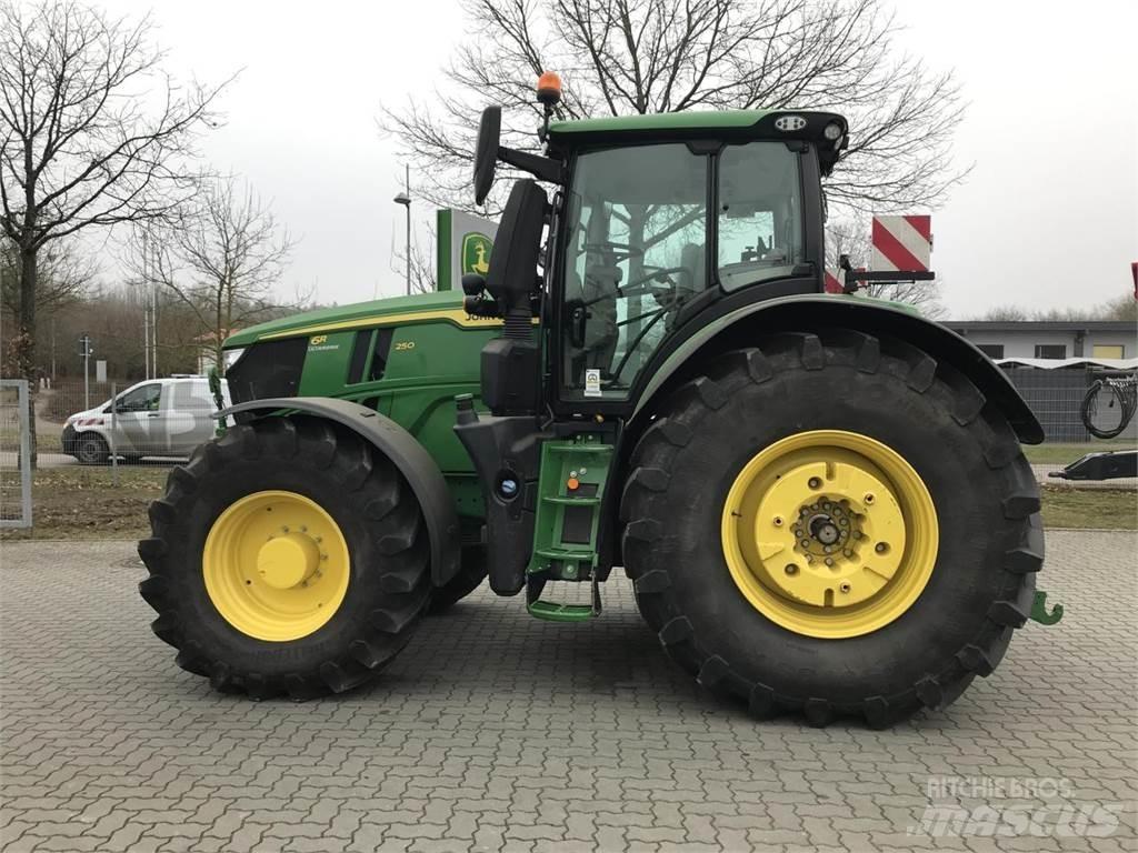 John Deere 6R 250 Traktorid