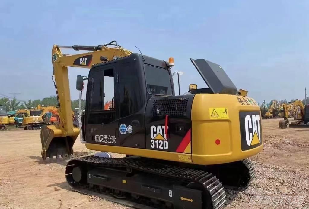 CAT 312 Roomikekskavaatorid