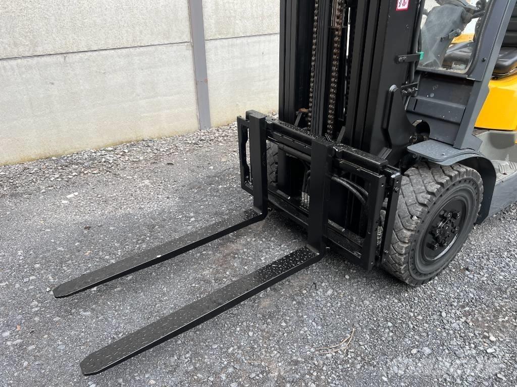 TCM FD30T3 Diiseltõstukid