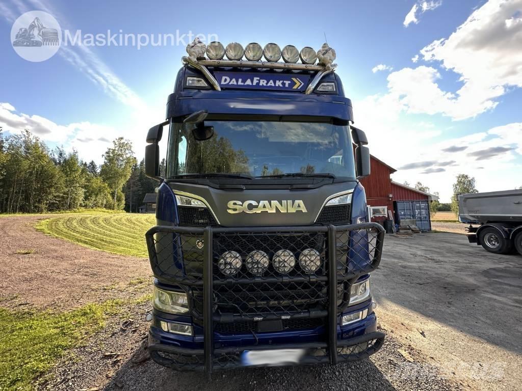 Scania R 650 Metsaveokid